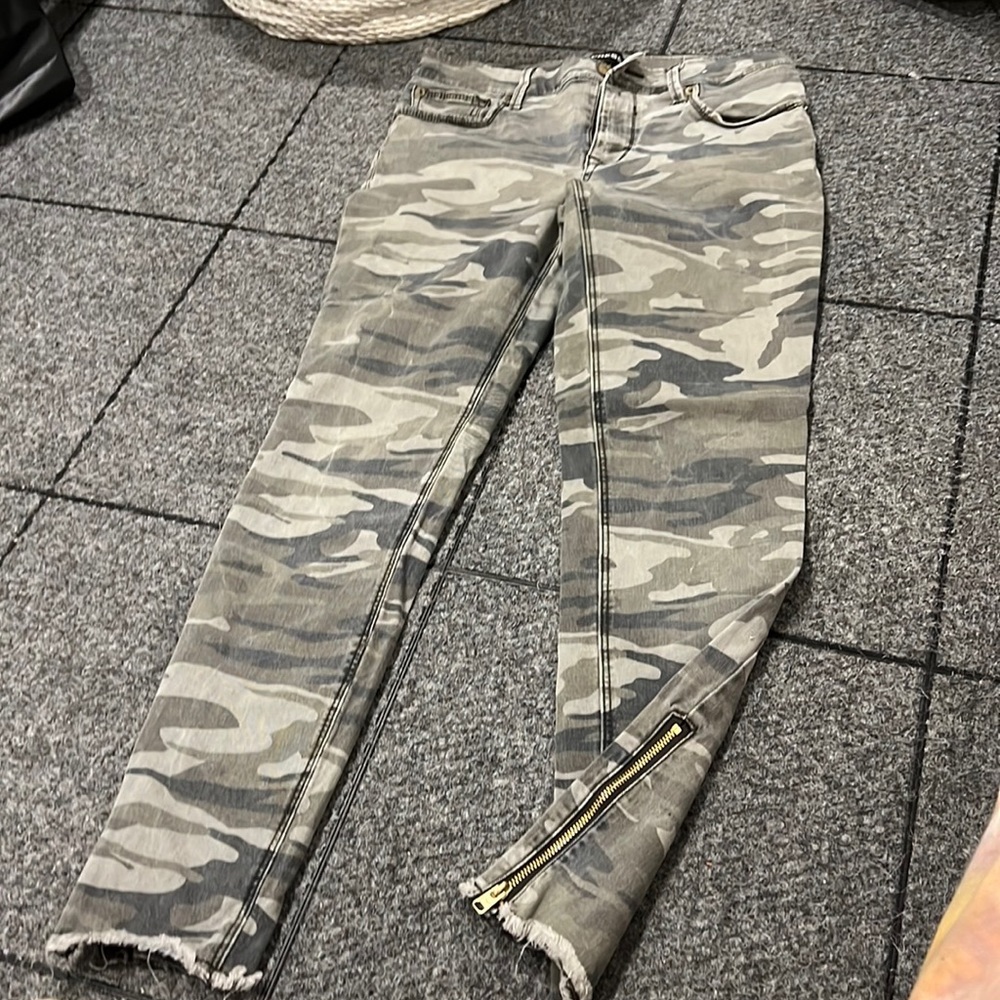 Express Camo Pants